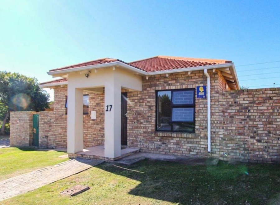 2 Bedroom Property for Sale in Campher Park Eastern Cape